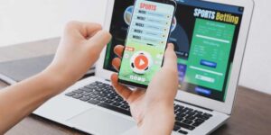 How to predict the number of penalty cards in a match?